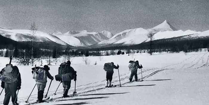 1959年9人惨死乌拉尔山脉，舌头被活生生拔掉，他们遇见了什么？